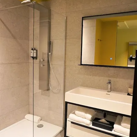 Szálloda Leprince Spa; Western Premier Collection