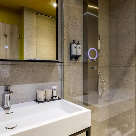 Leprince, Western Premier Collection 4* ルマン