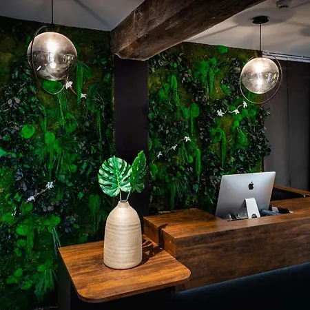 Leprince, Western Premier Collection ホテル 4*