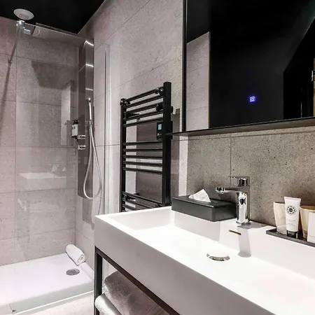 Leprince Spa; Western Premier Collection מלון לה מאנש