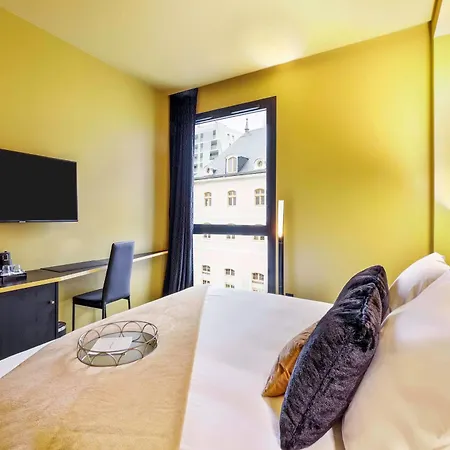 Leprince, Western Premier Collection ホテル