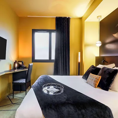 Leprince, Western Premier Collection Hotel
