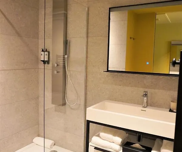 Hotel Leprince, Western Premier Collection