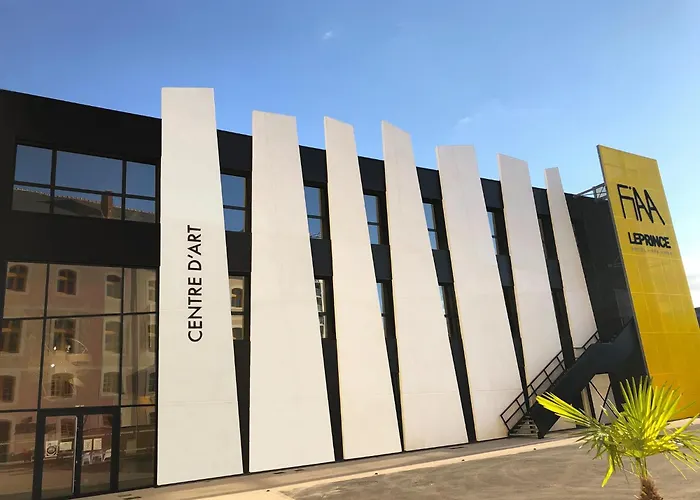 Leprince, Western Premier Collection Hotel